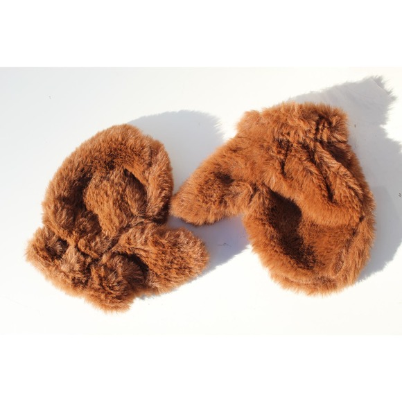 Plush Faux Fur Mittens for Babies Toddlers Unlined Elastic Wrist One Size - Picture 2 of 6